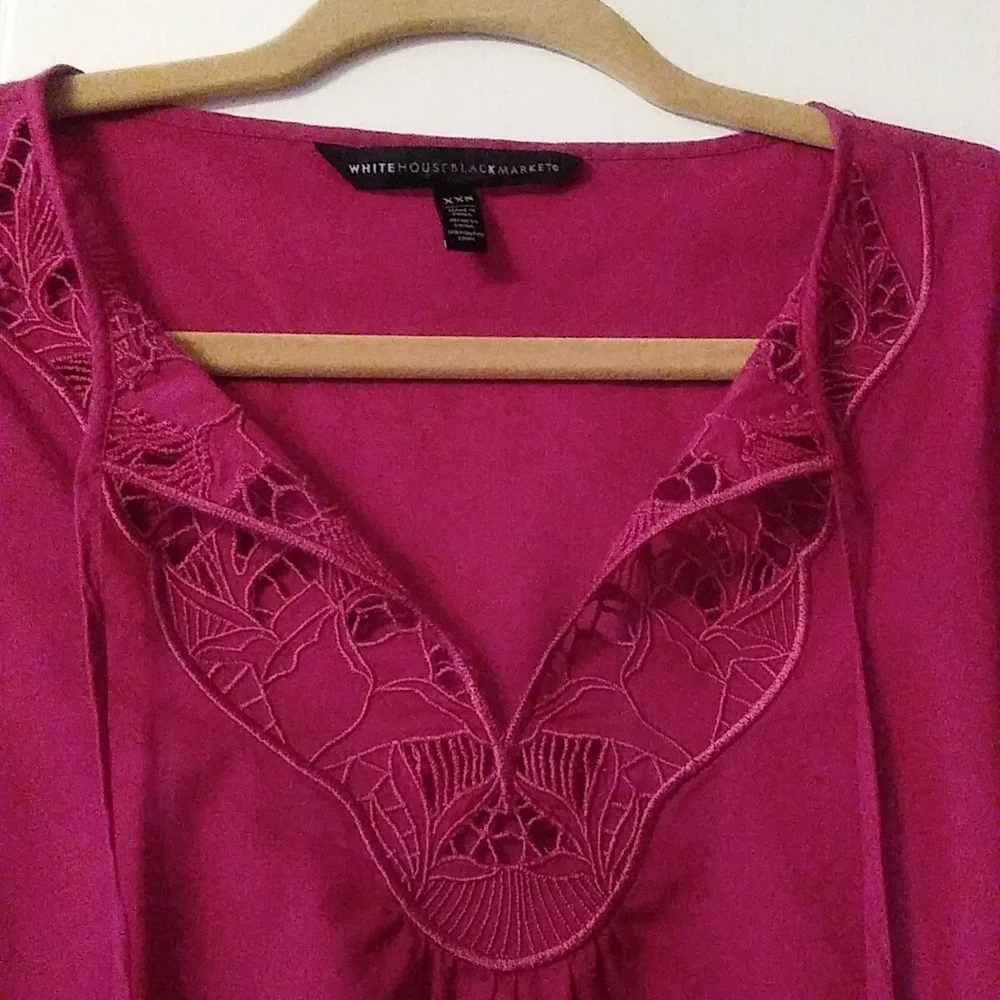 White House Black Market Floral Cutout Blouse - Picture 3 of 4